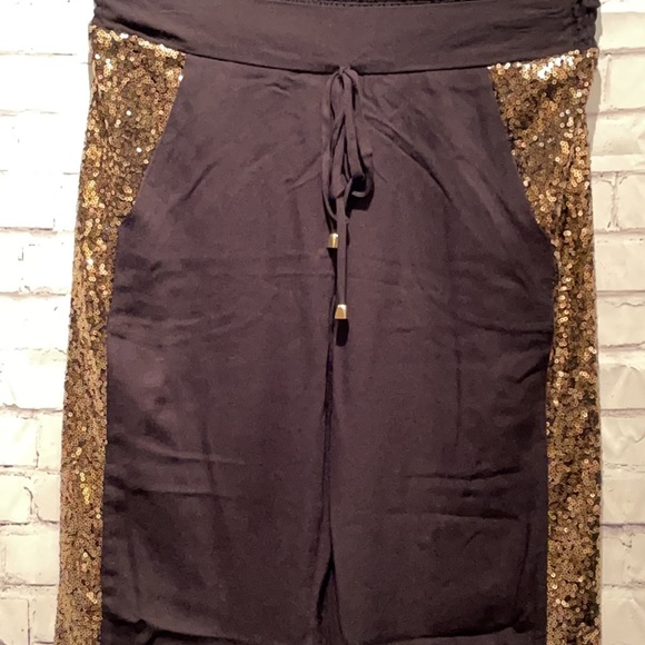 EUC Xhilaration SZ XS joggers w/side sequin detail - Picture 2 of 8